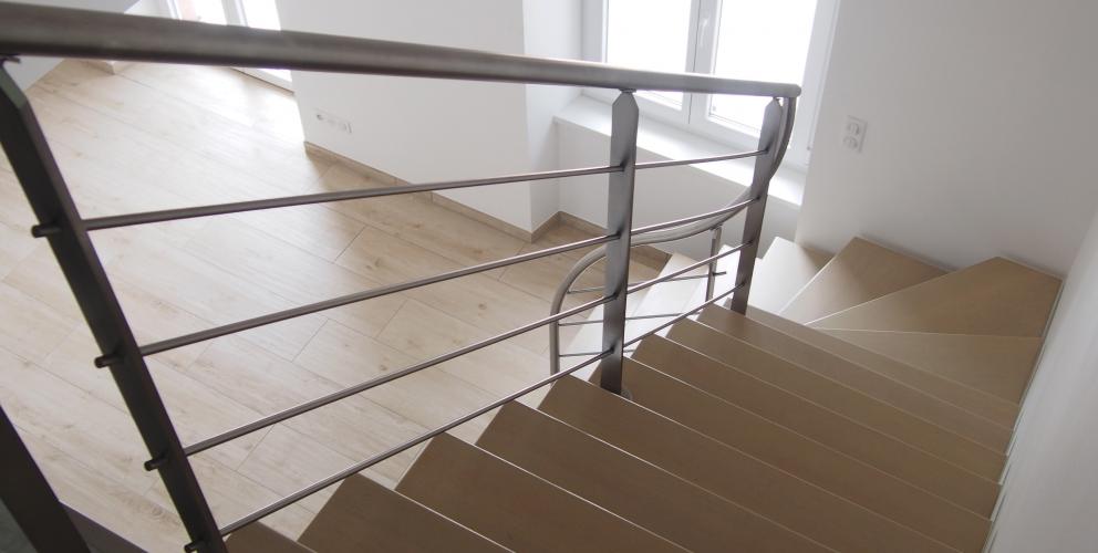 Projet PS - Traitement de l'escalier vu depuis la mezzanine