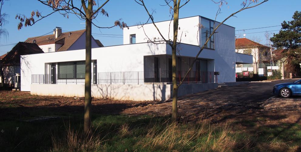Projet CVV - La clinique vue depuis le jardin